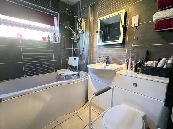 Photo 15