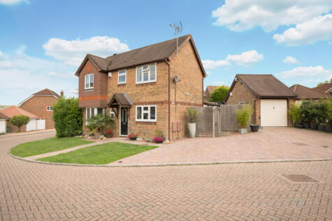 Lanyon Close, Horsham, RH12