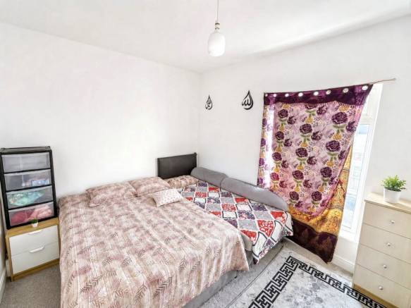 2 bed Terraced for sale Image 6