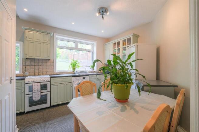 2 bed Terraced for sale Image 7