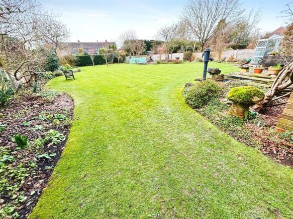 Garden longview.jpg
