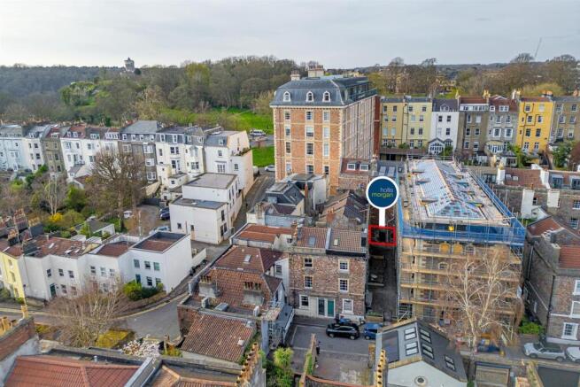 15 Carters Buildings, Portland Street, Clifton, Br