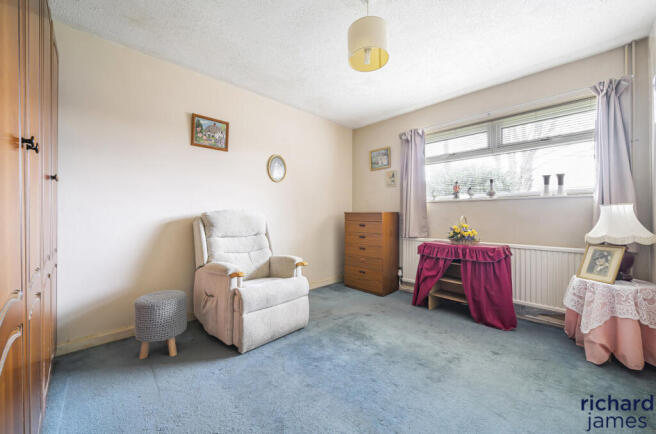 36e36829-95ef-437...