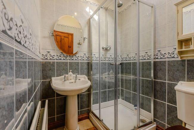 Ensuite