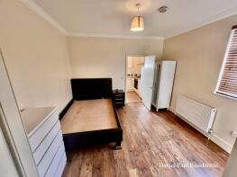 170a, South Ealing Road, Ealing W5 4QL