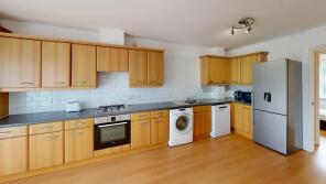 14, Aspull Walk, Manchester M13 9ER