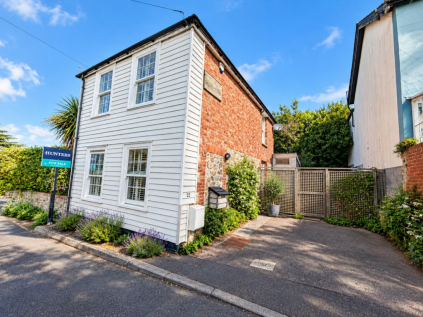 Hillside Street, Hythe
