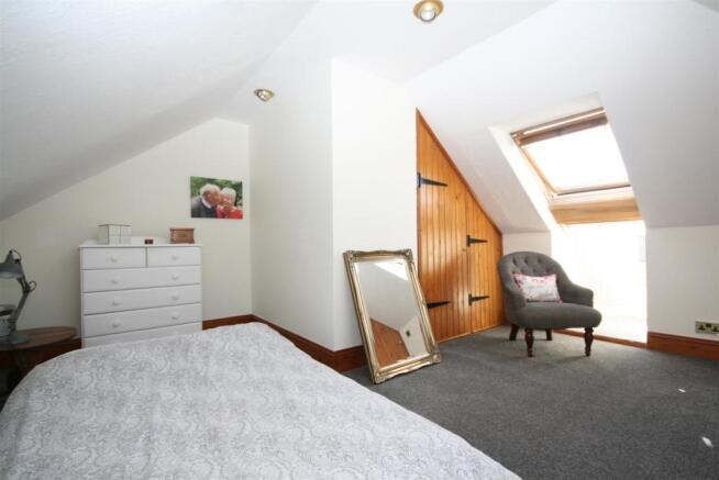 Bedroom One..JPG