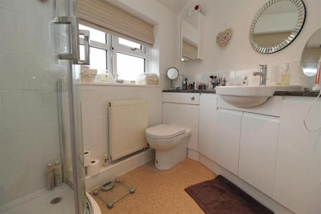 En suite.jpg