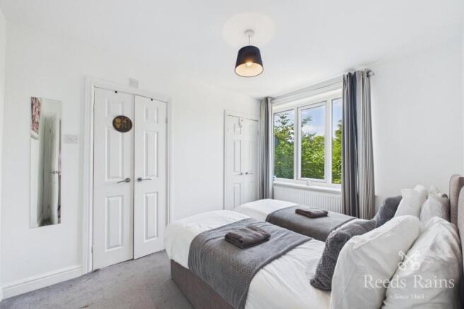 3 bed Semi-Detached for sale Image 7