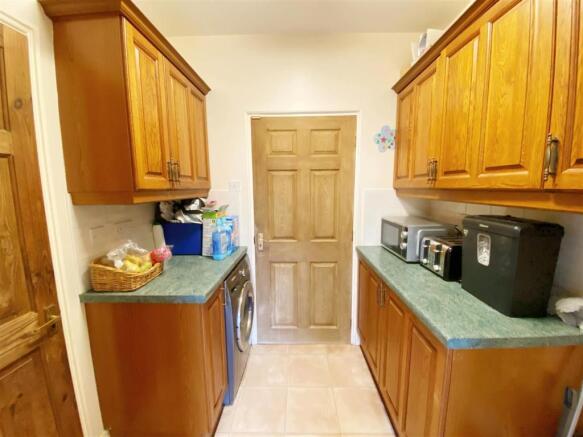Utility Room.jpg