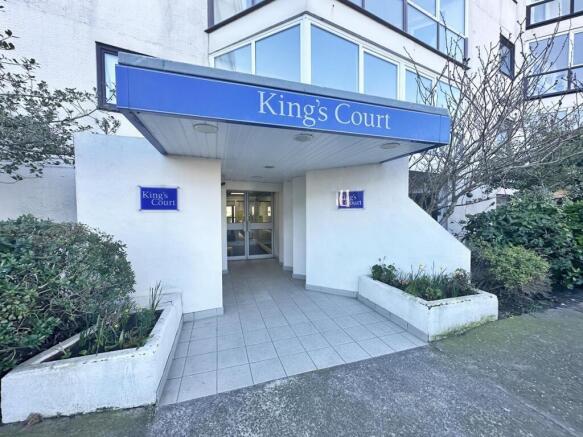 110 Kings Court Entrance (1).jpg
