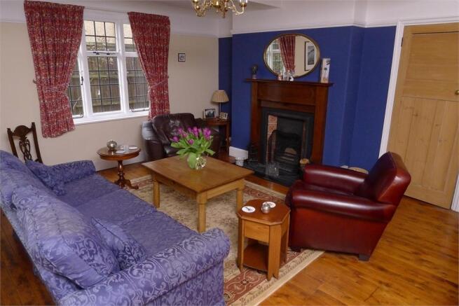 Photo 12