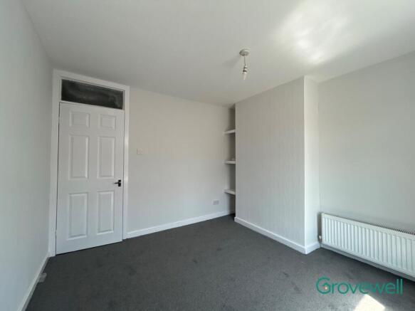 2 bed Terraced to rent Image 9