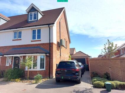 Lovell Way, Haddenham, Aylesbury, HP17 8FD