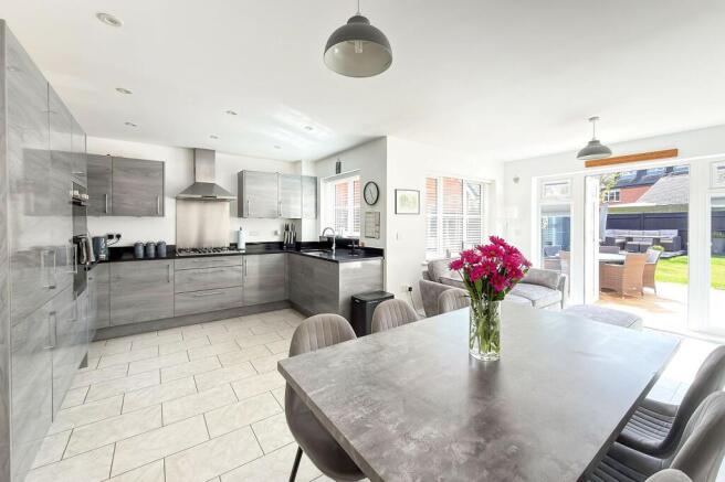 Thyme Place, Angmering, BN16 photo 3