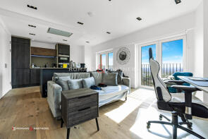 Flat 126, 1 Keybridge Tower, Exchange Gardens, London SW8 1BN