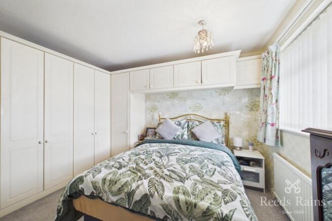 2 bed Semi-Detached for sale Image 9