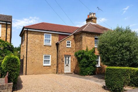 Halliford Road, Sunbury, TW16