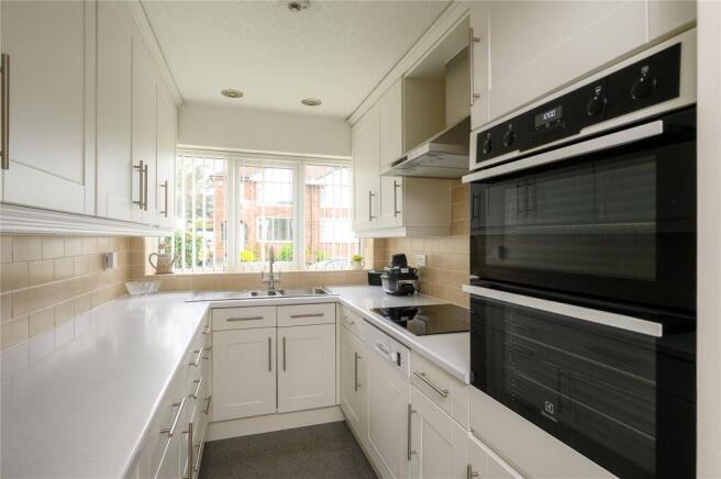 2 bed Bungalow for sale Image 4