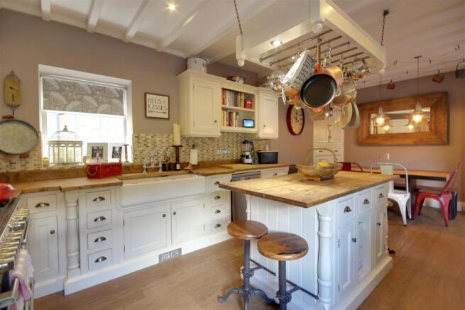 Dining Kitchen