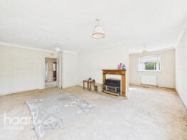 47, Canterbury Drive, Washingborough, Lincoln LN4 1SJ