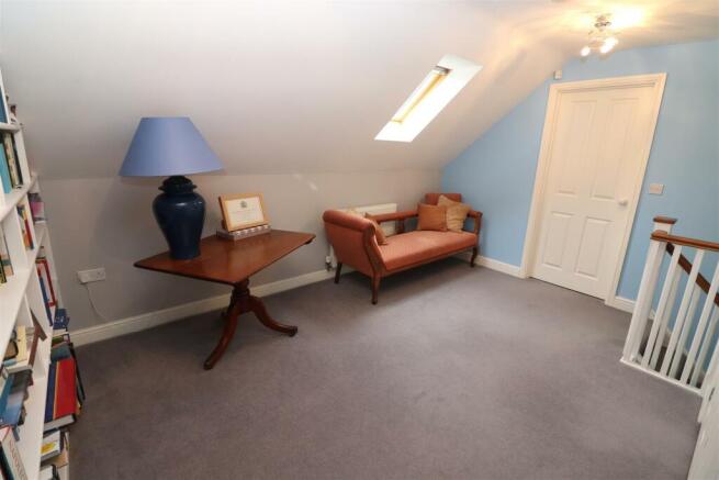 Spacious Landing-cum-Library Area