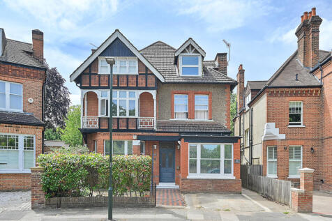 Waldegrave Gardens, Strawberry Hill, Twickenham, TW1