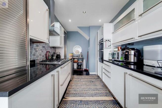 3_Kitchen-0.jpg