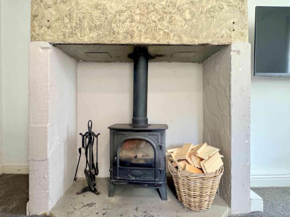 2 bed Cottage for sale Image 7