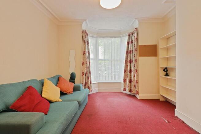 3 bed Terraced for sale Image 8