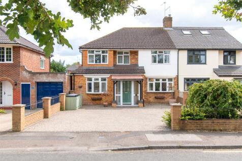 St. Albans Road West, Hatfield, Hertfordshire, AL10