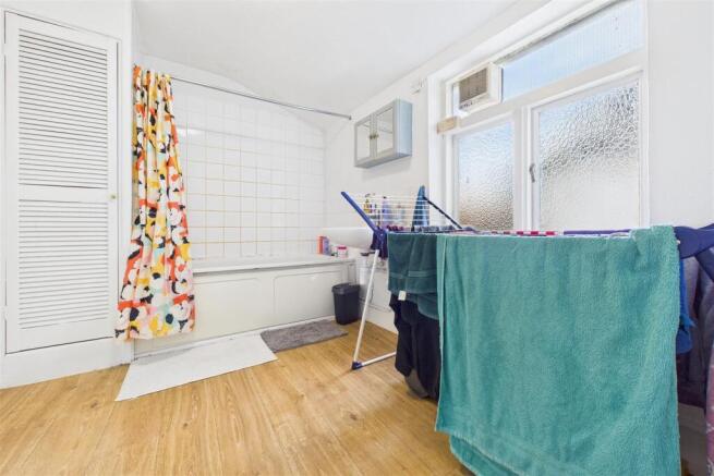 7 Osborne Villas, Kingsdown, Bristol BS2 8BP | Fre