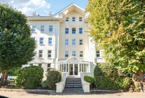 Flat 8, Westbourne House, Westbourne Drive, Cheltenham GL52 2QQ