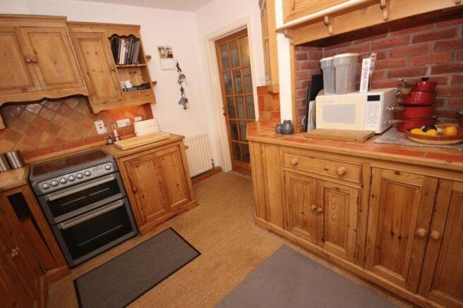 Photo 10
