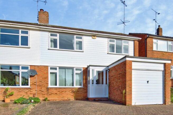 3-bed semi-detached on Hill View Road, Chelmsford, Essex, £390,000