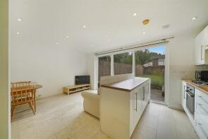 17, Marrick Close, London SW15 5RA
