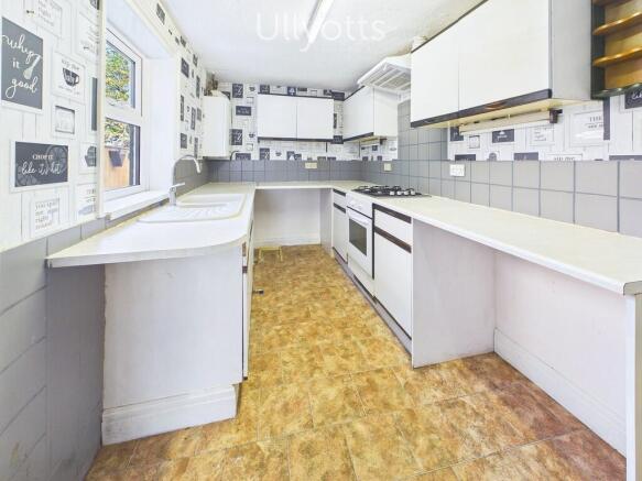 2 bed Terraced for sale Image 7