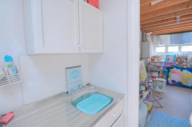 Utility Room to Garage