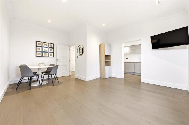1 bed Apartment for sale Image 9