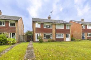 6, Lime Tree Avenue, Uckfield TN22 1TD