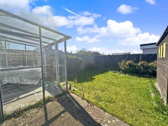 Arundel Road, Peacehaven, BN10 8EY photo 4