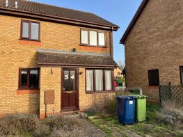 54, Lindisfarne Close, St. Neots PE19 2UU