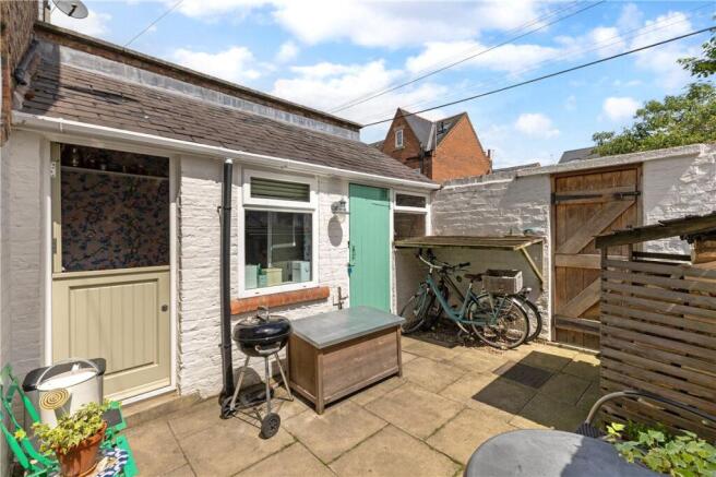 2 bed Terraced for sale Image 12
