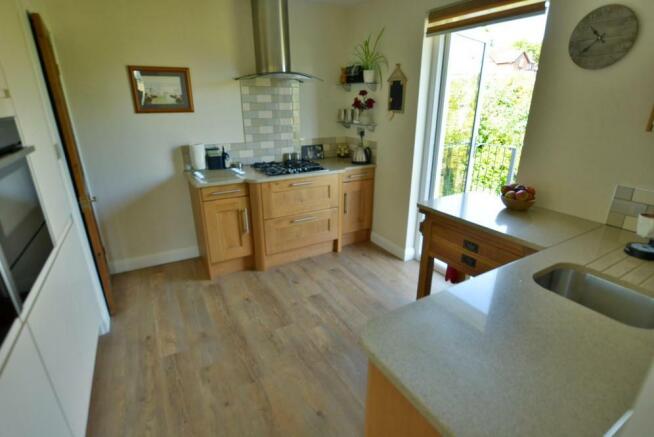 Photo 38