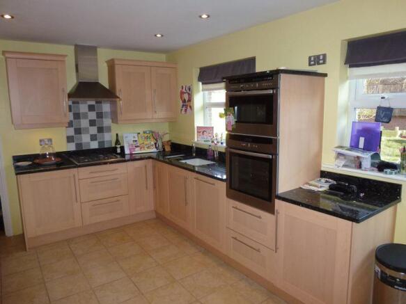 Kitchen 1