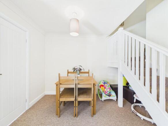 3 bed Semi-Detached for sale Image 5