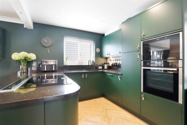 Dining Kitchen 4