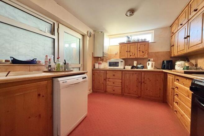 Coralberry Drive, Worle - EXTENDED TO SIDE & REAR photo 4