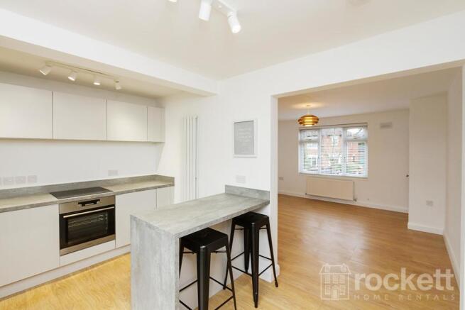 16WoodlandsRd_gwi_5253EW.jpg
